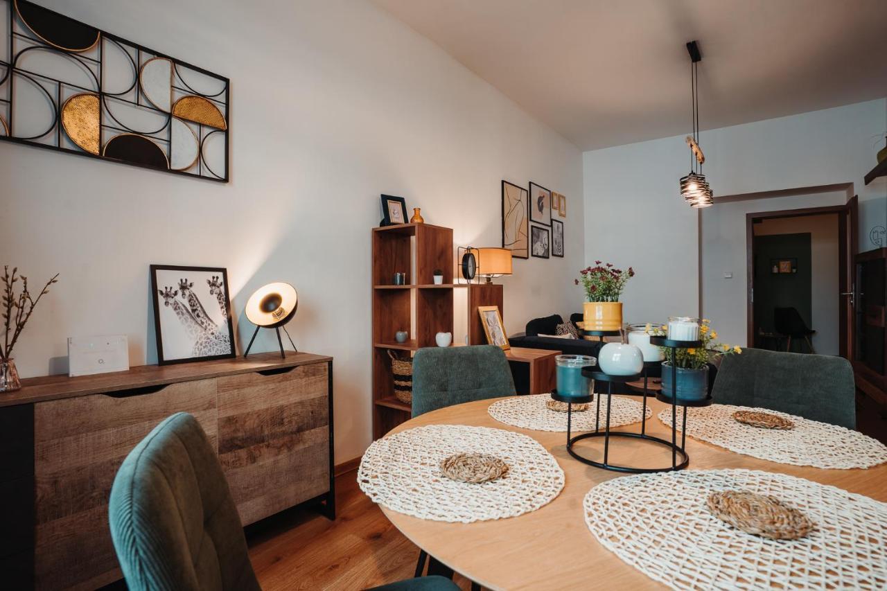 Apartmany J&J Šumperk Buitenkant foto