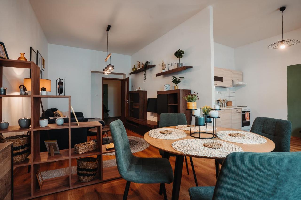 Apartmany J&J Šumperk Buitenkant foto