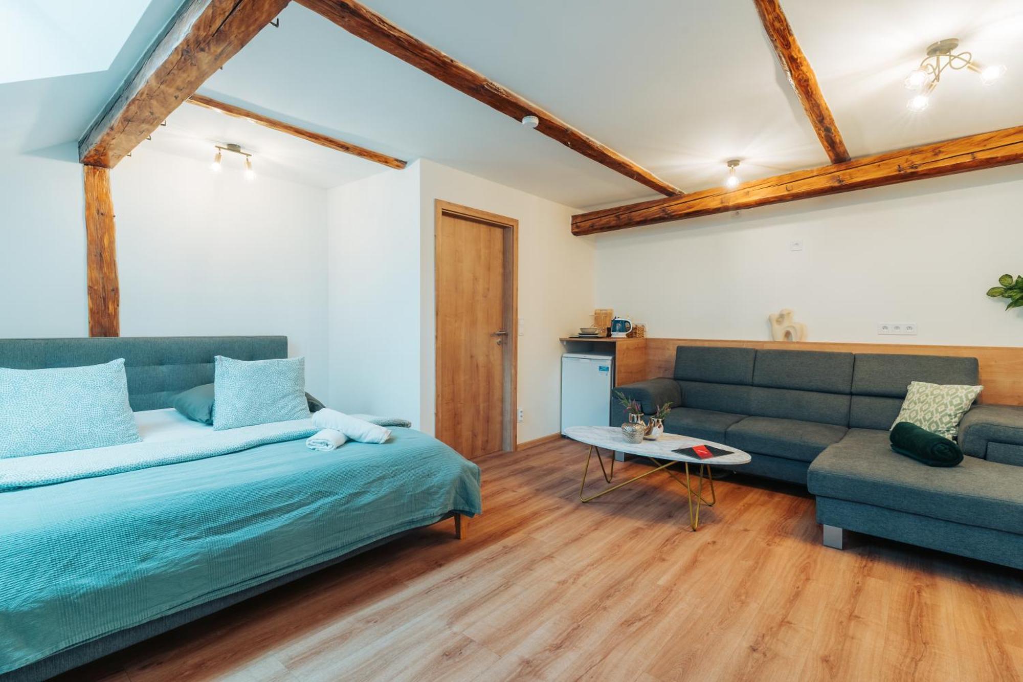 Apartmany J&J Šumperk Buitenkant foto